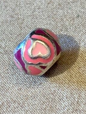 🆕Listing! Brighton Love Me Do bead Pink enamel hearts on silver Retired Rare
